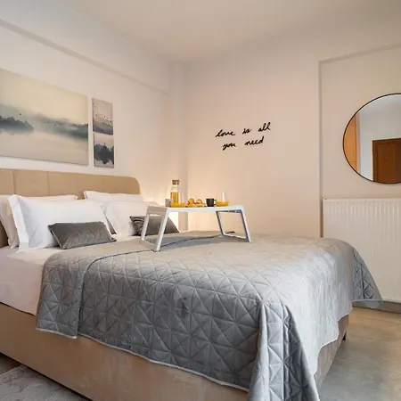 Diamond Palace Apartment